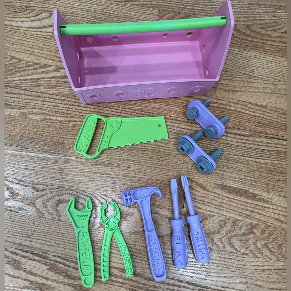 Green Toys truck and tools - Picture 2 of 2